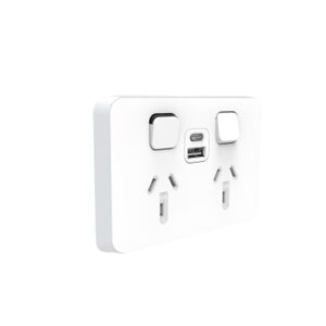 Clipsal switch with charger USB A and C points