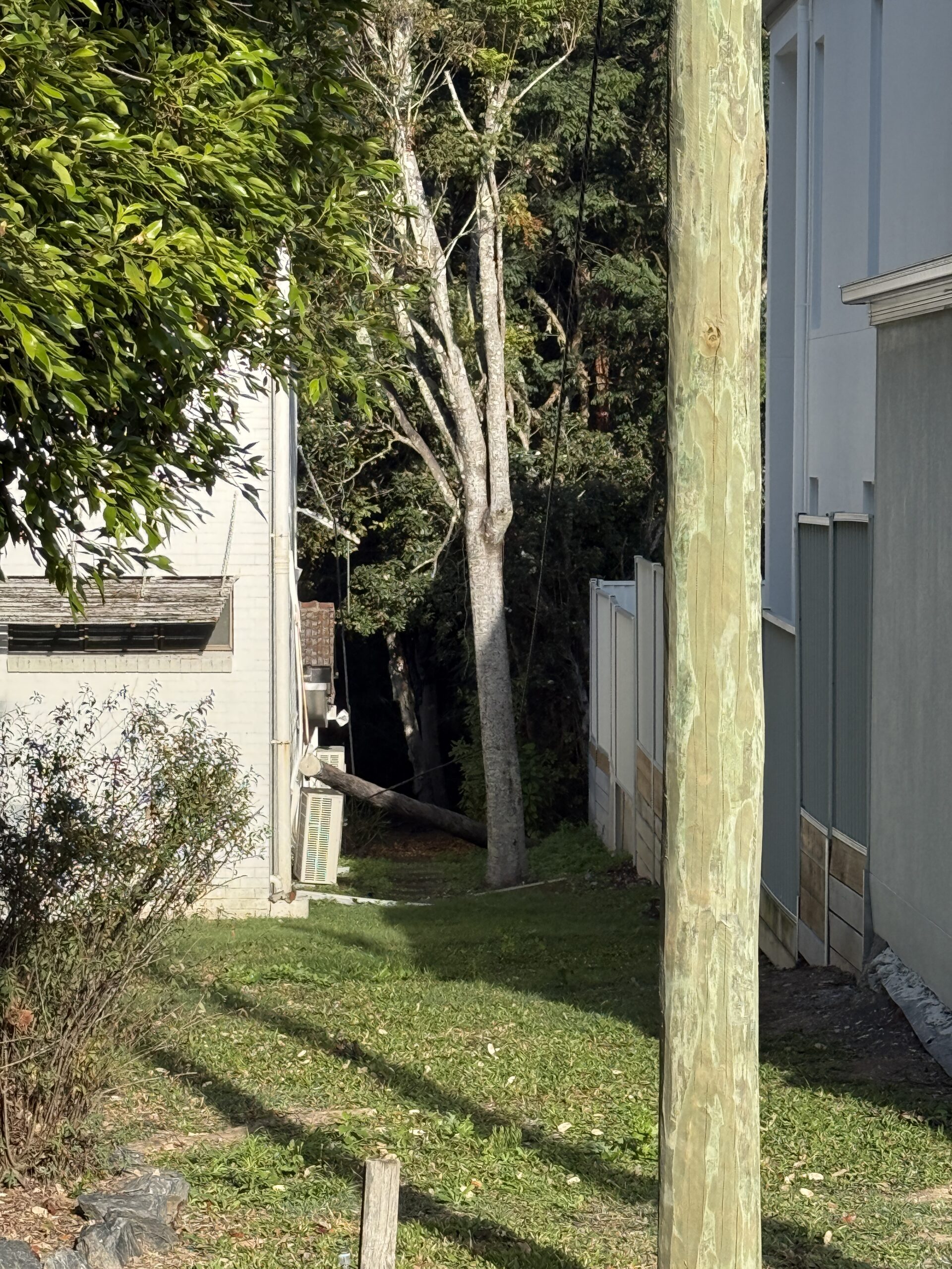 New private power pole installed by Fully Wired at a Kenmore home after the old pole collapsed